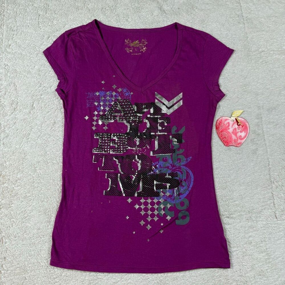 NWT Apple Bottoms “Applebottoms” Graphic Tee  Y2K Dance Pop Top Shirt